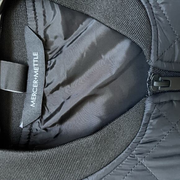 Mercer Mettle Boxy Quilted Bomber Puffer Jacket Women S Black Pockets Logo NMT - Picture 3 of 7